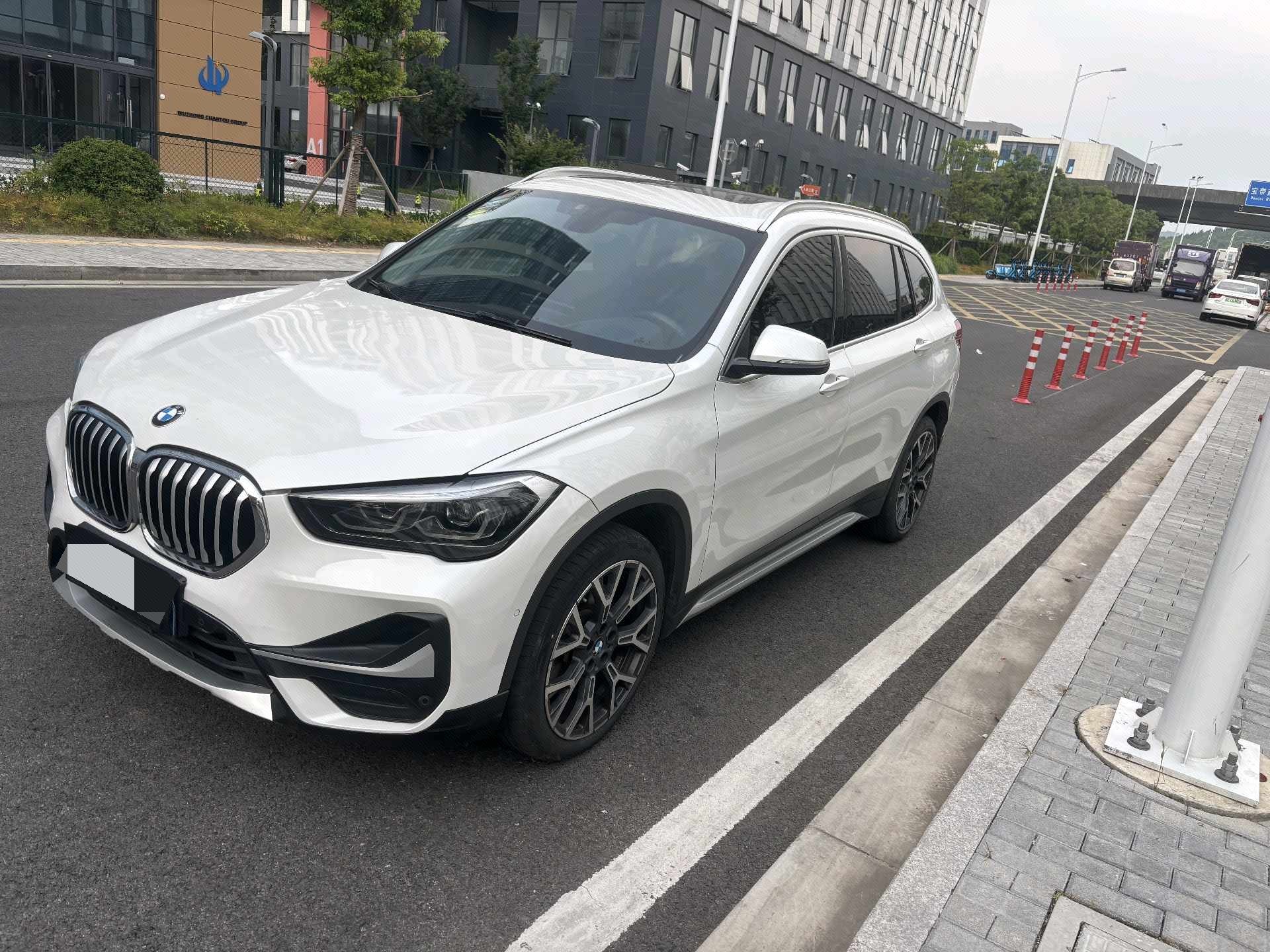 BMW X1 2020 xDrive25Li Premium
