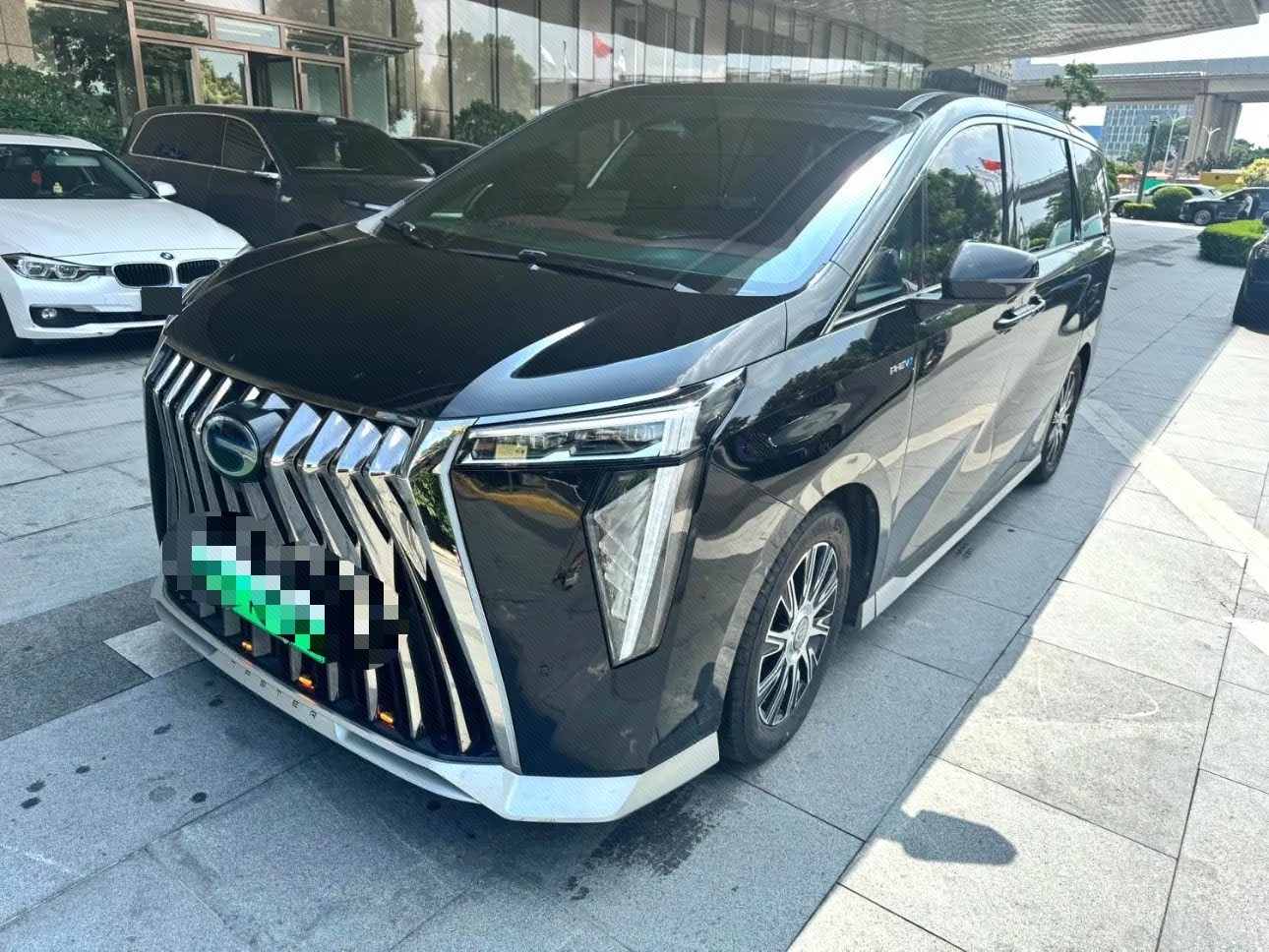 Trumpchi 2023 E9 2.0T Champion Edition Automatic